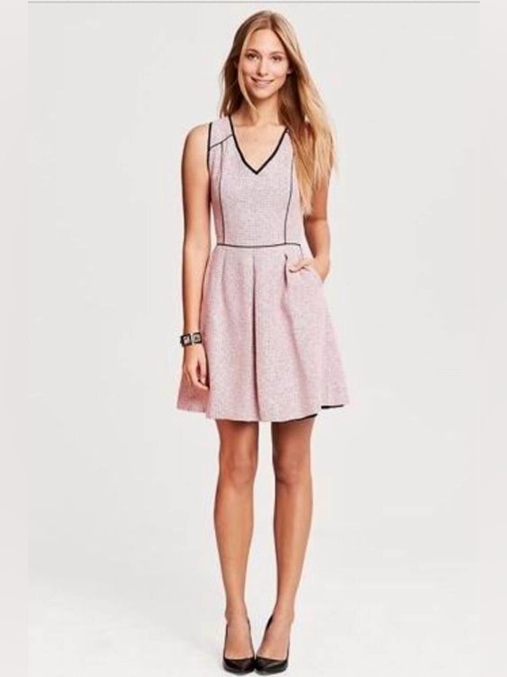 Banana Republic - Adorable Black, Pink, & White Tweed Dress - Perfect Condition!